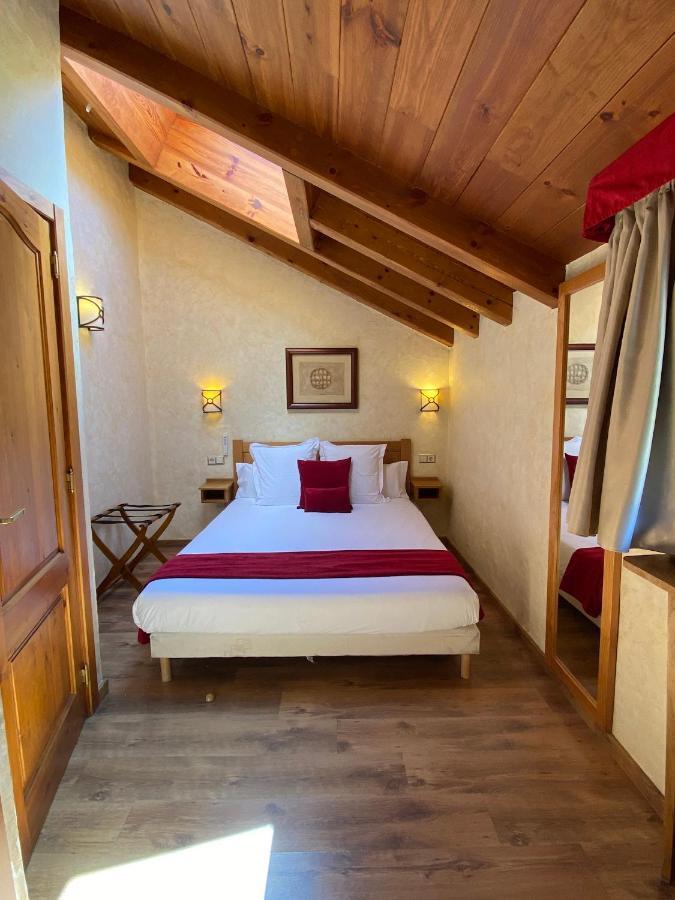 Apartaments Els Llacs Bordes d'Envalira エクステリア 写真