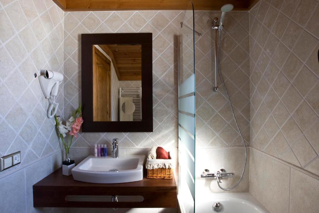 Apartaments Els Llacs Bordes d'Envalira 部屋 写真