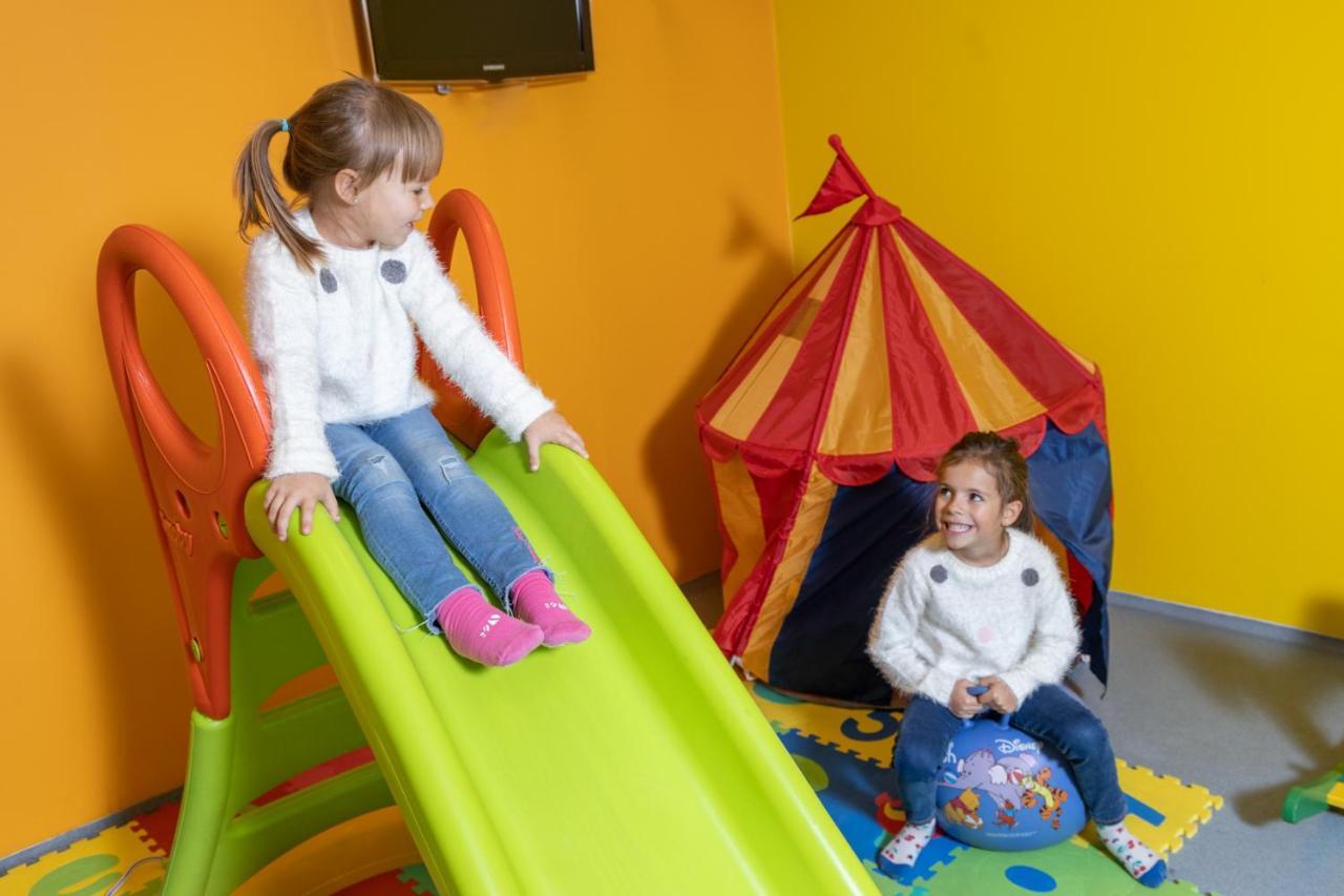 Apartaments Els Llacs Bordes d'Envalira エクステリア 写真